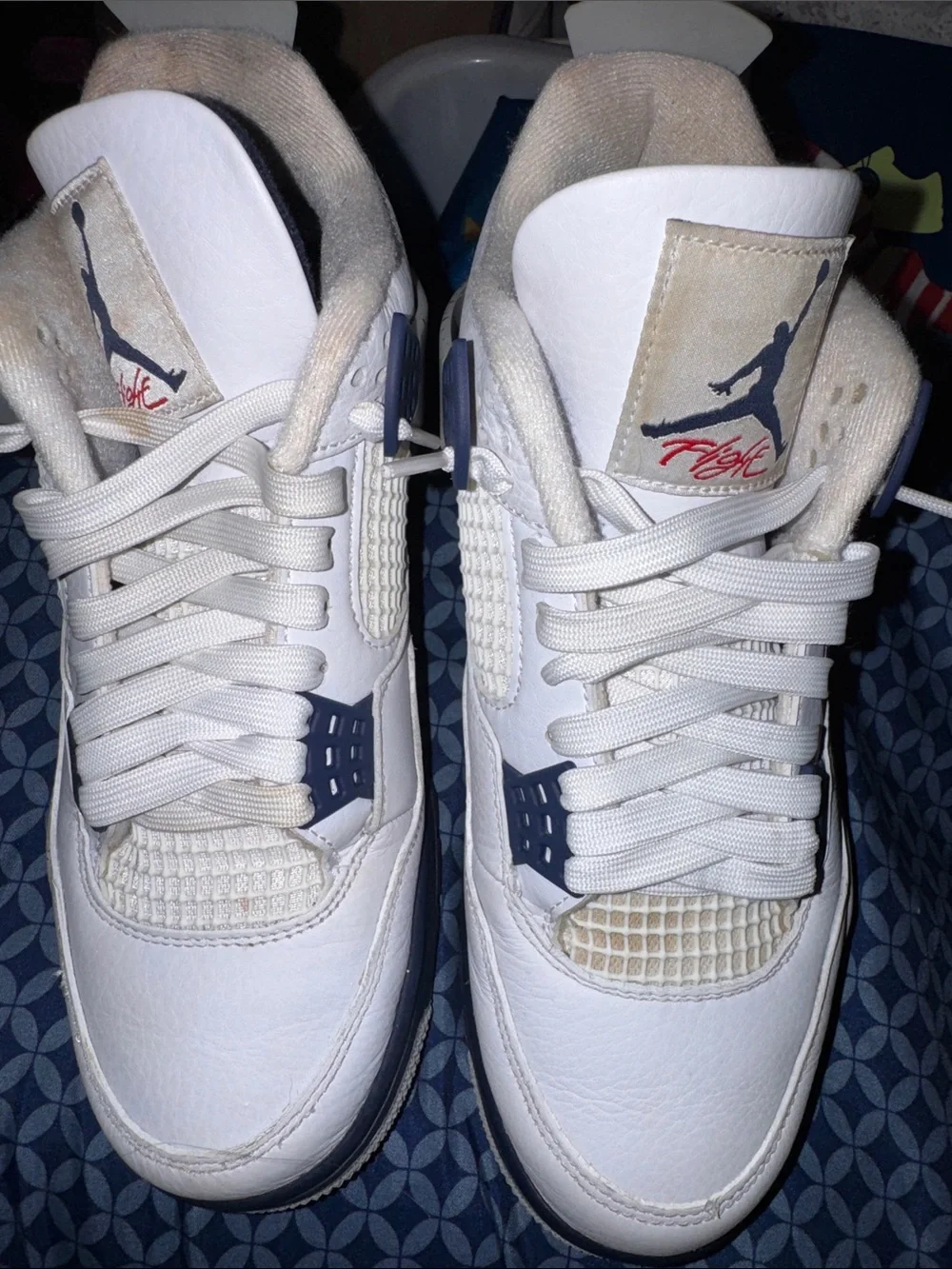 Air Jordan 4 Retro